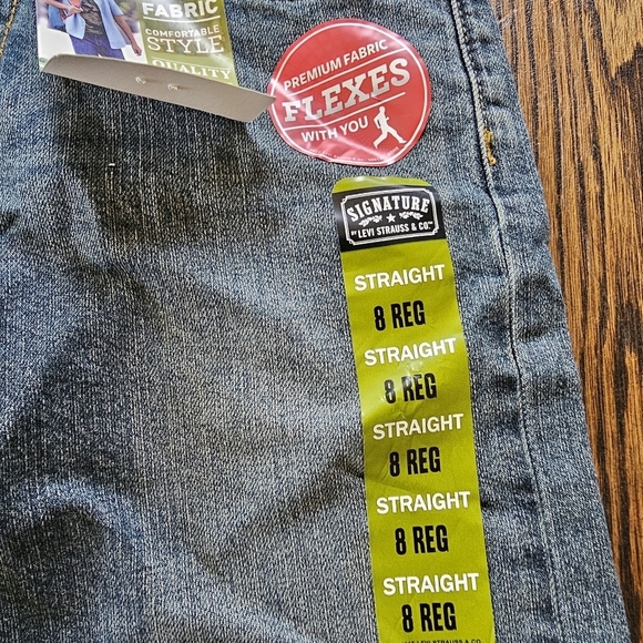 Levi Strauss Straight Leg Classic Blue Denim Jeans Size Boy's 8 NEW with TAGS - Picture 6 of 10